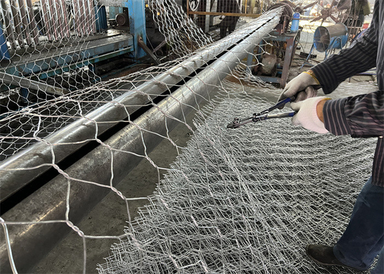 1m-2m Width Galvanized Gabion Box 80x100mm Mesh Size