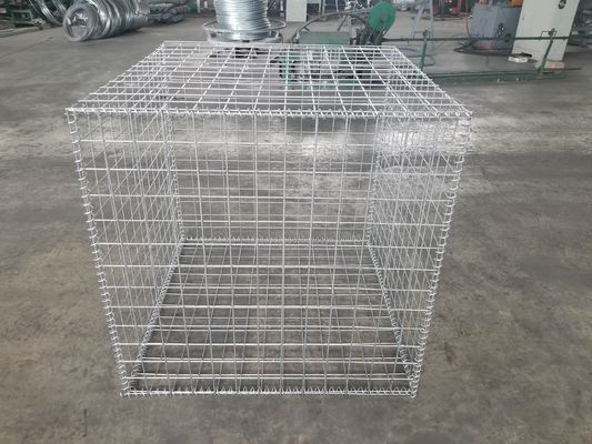 Galvanized  Barrier 100x100mm Hole Size with 5-10mm Wire Diameter