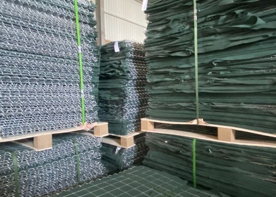 5.0mm Military Barrier Panel with 300g/m2 Geotextile Fabric