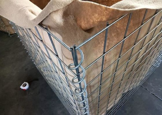 Galvanized Iron Wire  Barrier 75x75mm 6.0mm Wire Diameter