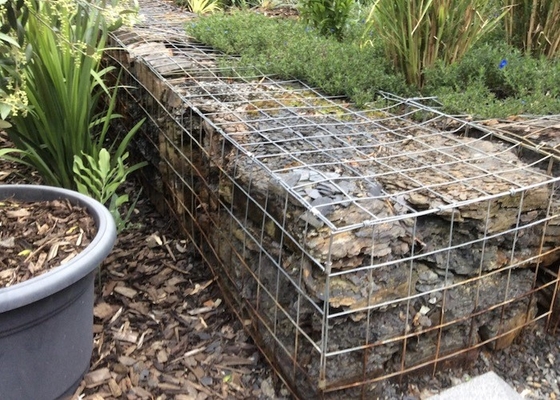 Galvanized Steel Wire Gabion Baskets 60x80mm Mesh for Retaining Walls