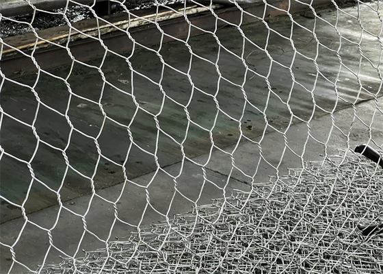 Galvanized Metal Wire Gabion Mattress With 220-240g/m2 Zinc Coating