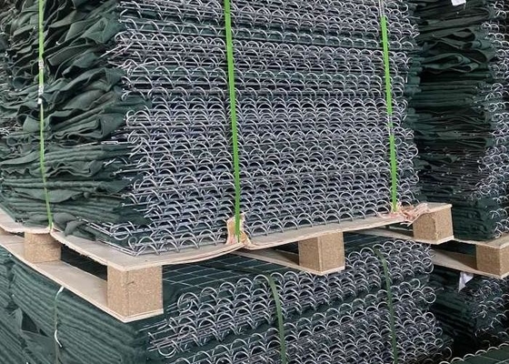Heavy Duty itary Sand Barriers With 4.0mm Wire Mesh Galfan Coated Finish Joining Pins Included