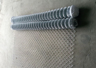 Galvanized Chain Link Fence Mesh 2.0-5.0mm Wire 25-120mm Mesh Size