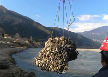 Galvanized Gabion Box 2.0-4.0mm Wire Gauge Hexagonal Mesh for Flood Protection
