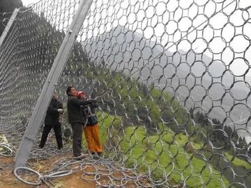 Galvanized Steel Ring Mesh 8.0mm Wire Diameter 300mm Mesh Size