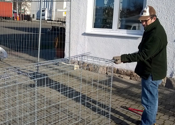 PVC Coated Metal Gabion Baskets 2.0-4.0mm Wire Diameter 60x80mm Mesh