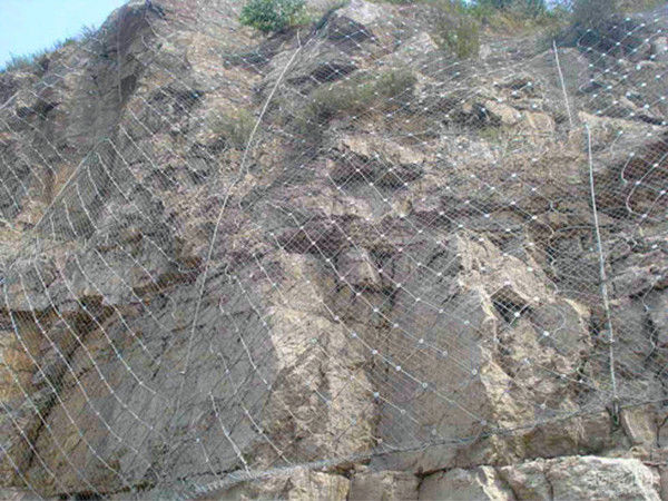 2.0mm 3.0mm 4.0mm Wire OD Rockfall protection netting with Ft≥1770N/mm2 Tensile Strength